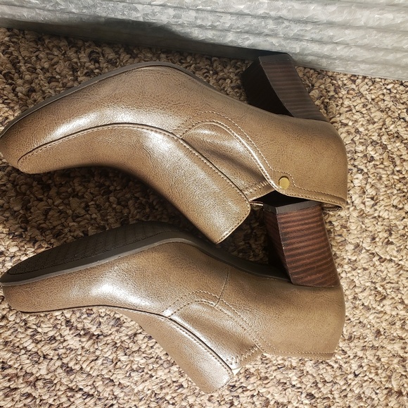 franco sarto ricki bootie